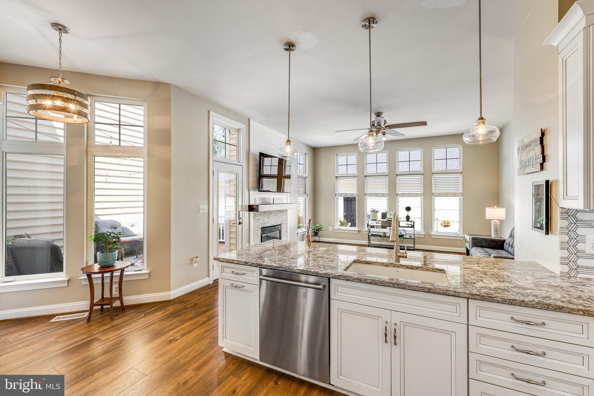 527 Gentlewood Sq