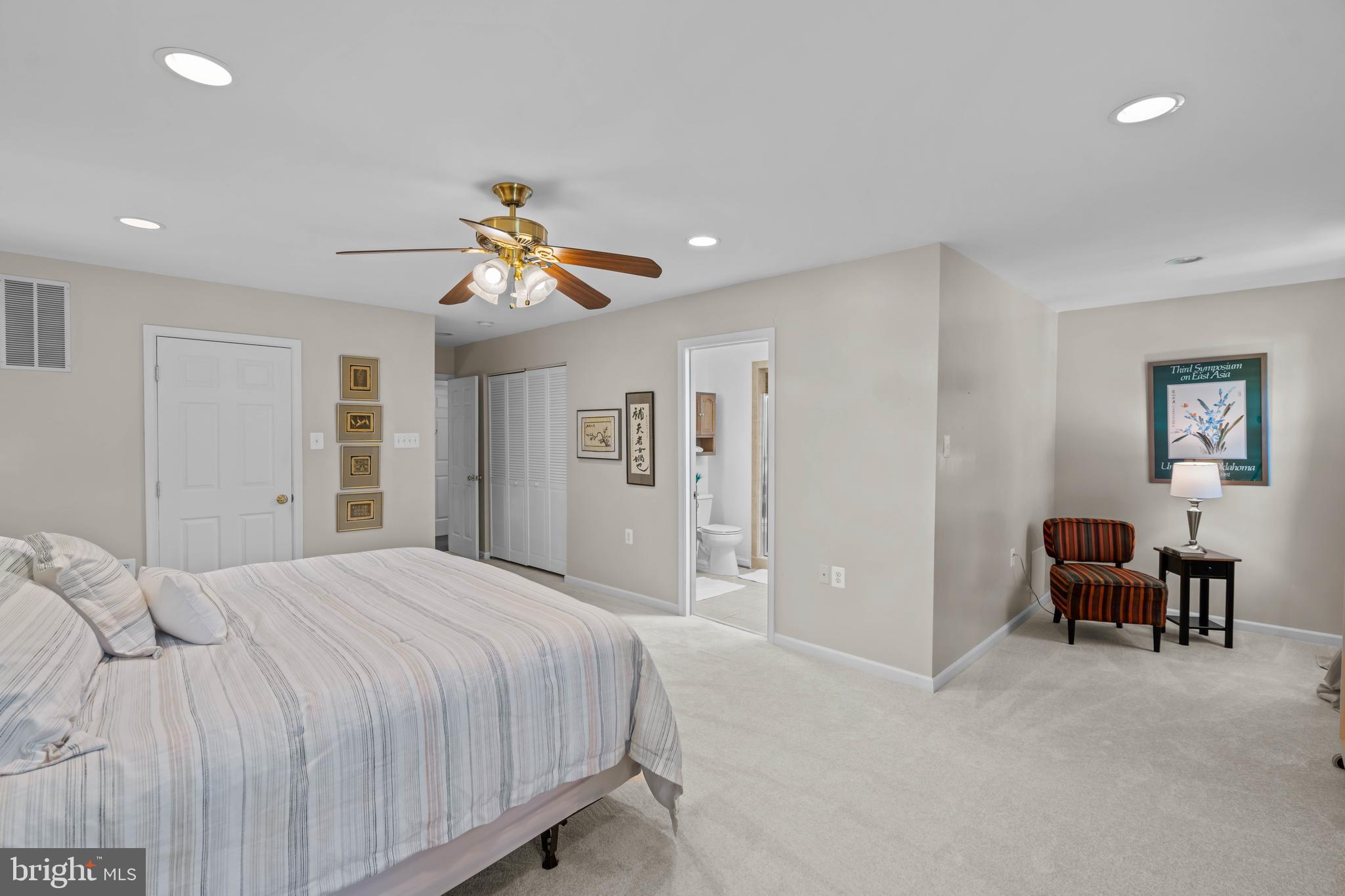 111 Orchard Cir