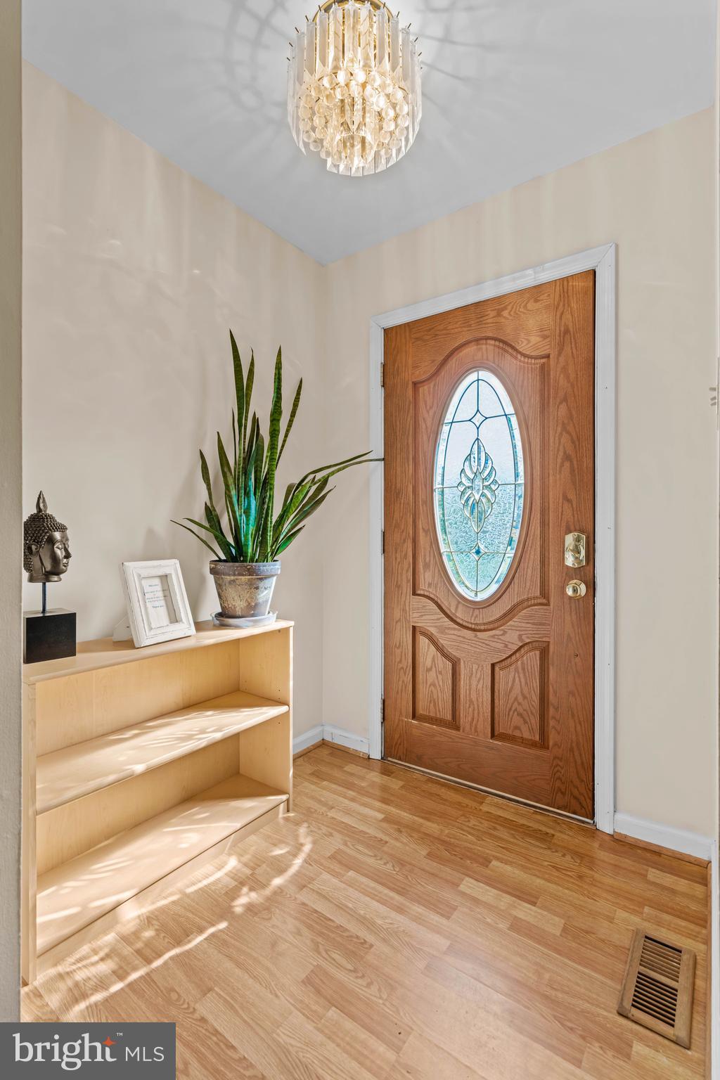 111 Orchard Cir