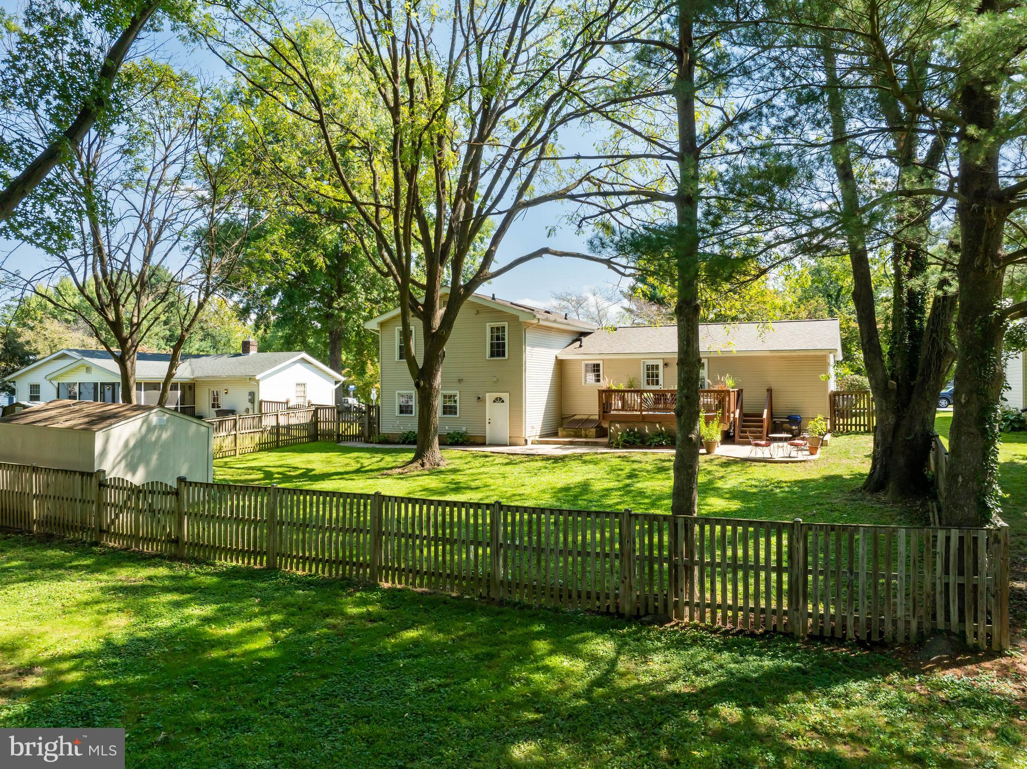111 Orchard Cir