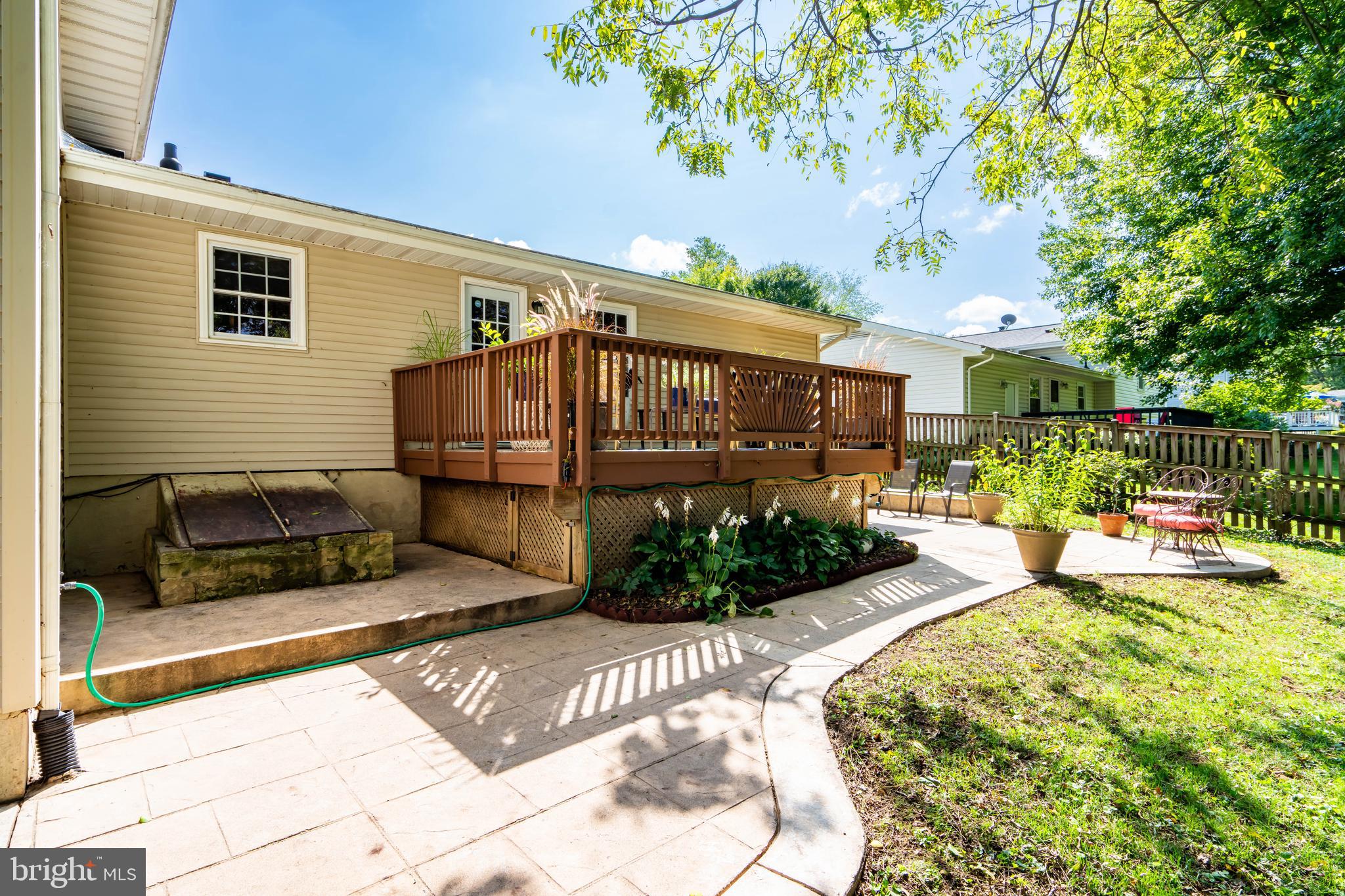 111 Orchard Cir