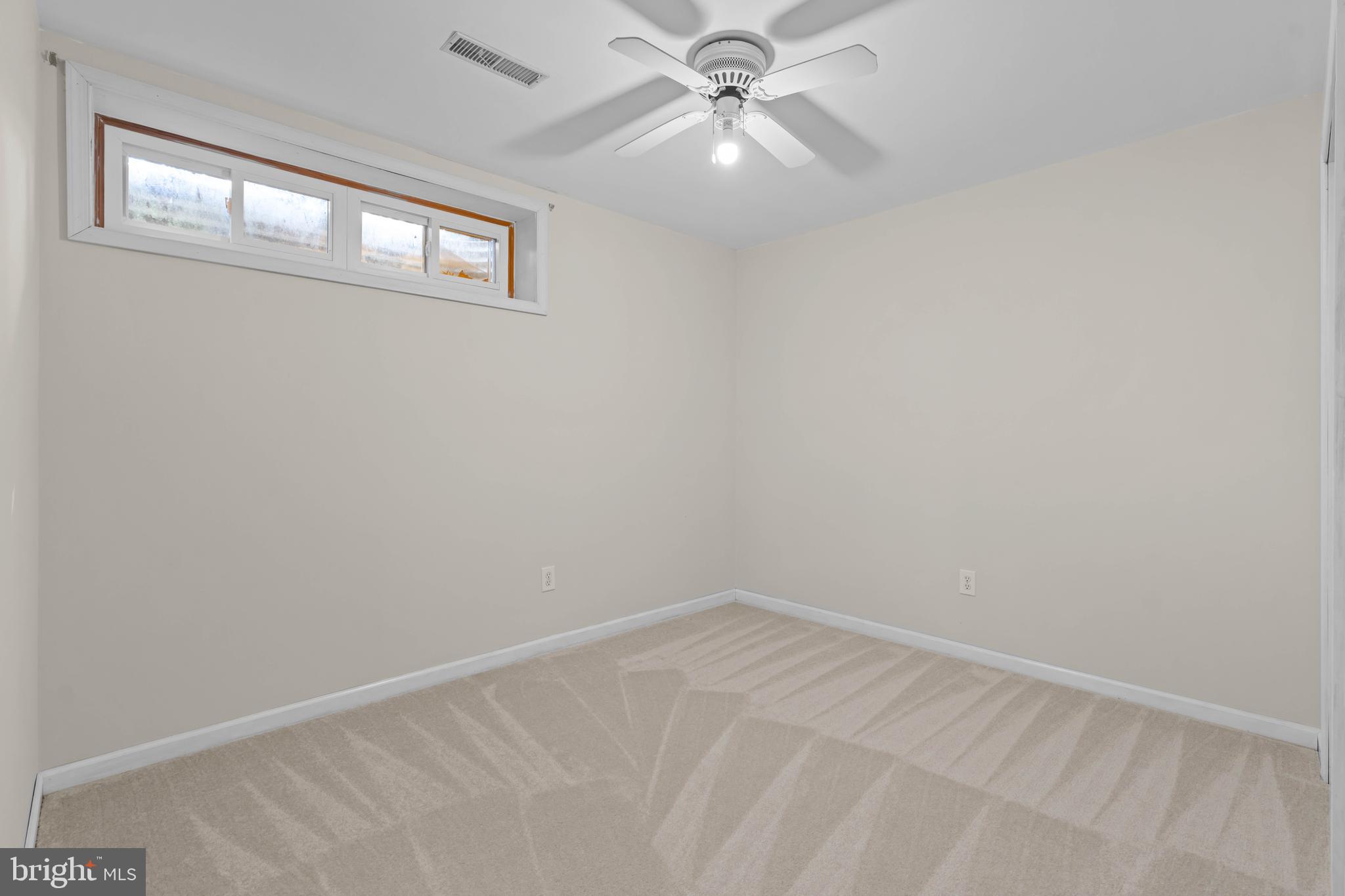 111 Orchard Cir