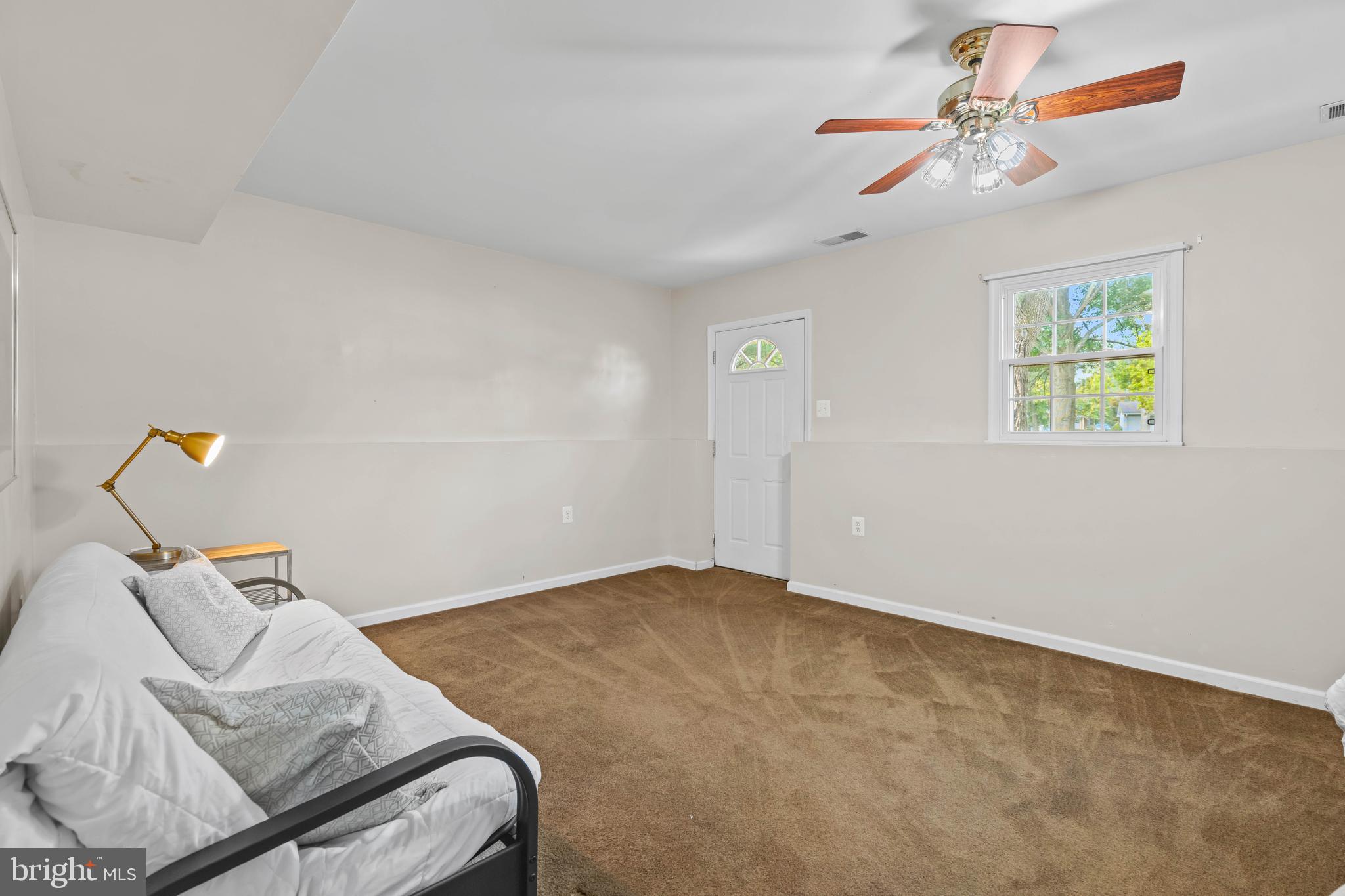 111 Orchard Cir