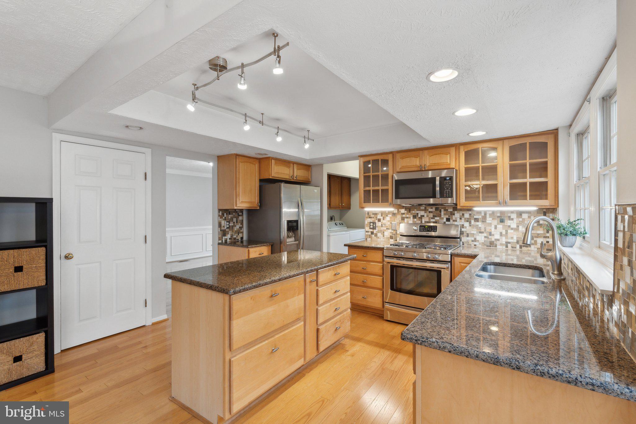 1210 James Rifle Ct NE