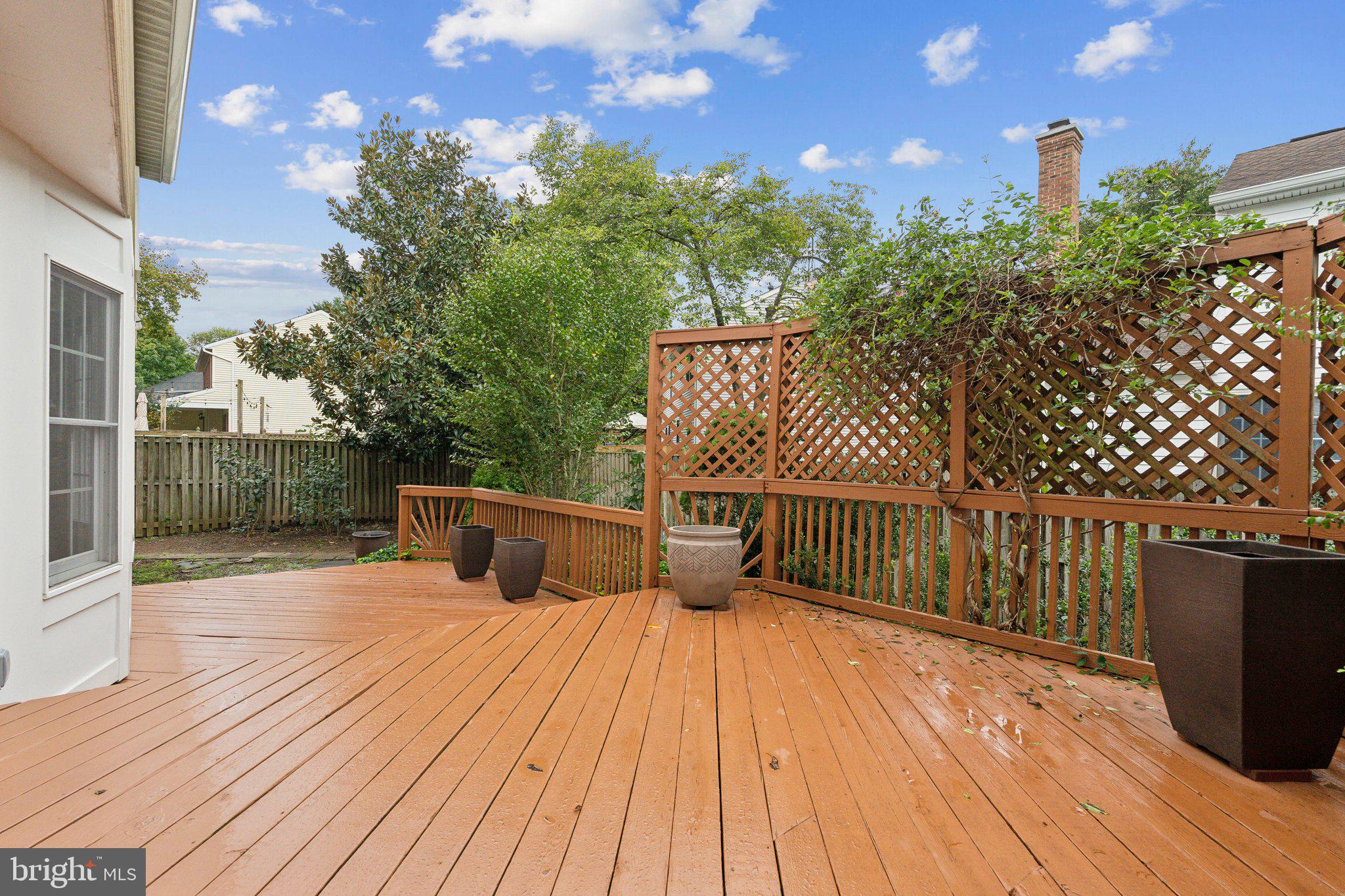 1210 James Rifle Ct NE