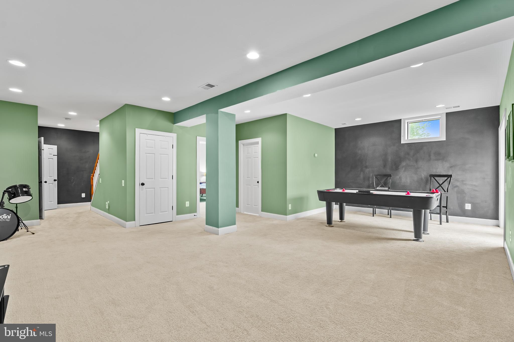 13195 Forest Green Ln