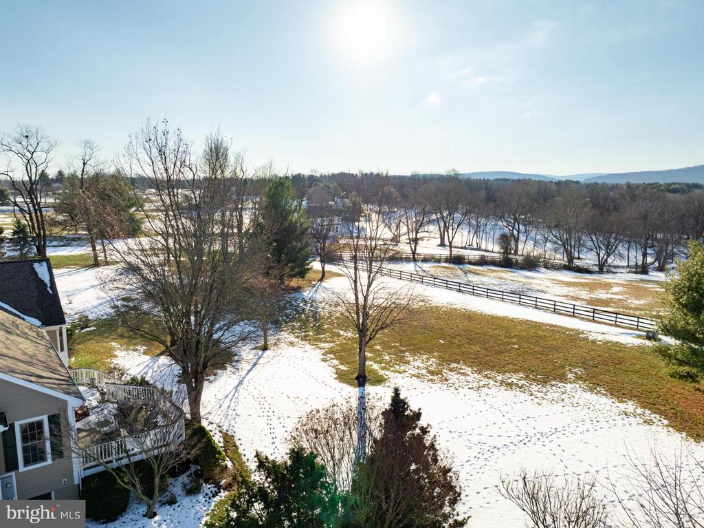 14387 Richards Run