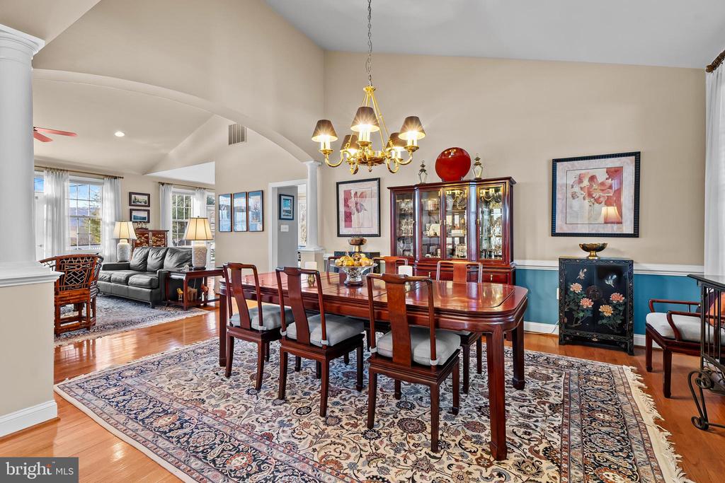 14387 Richards Run
