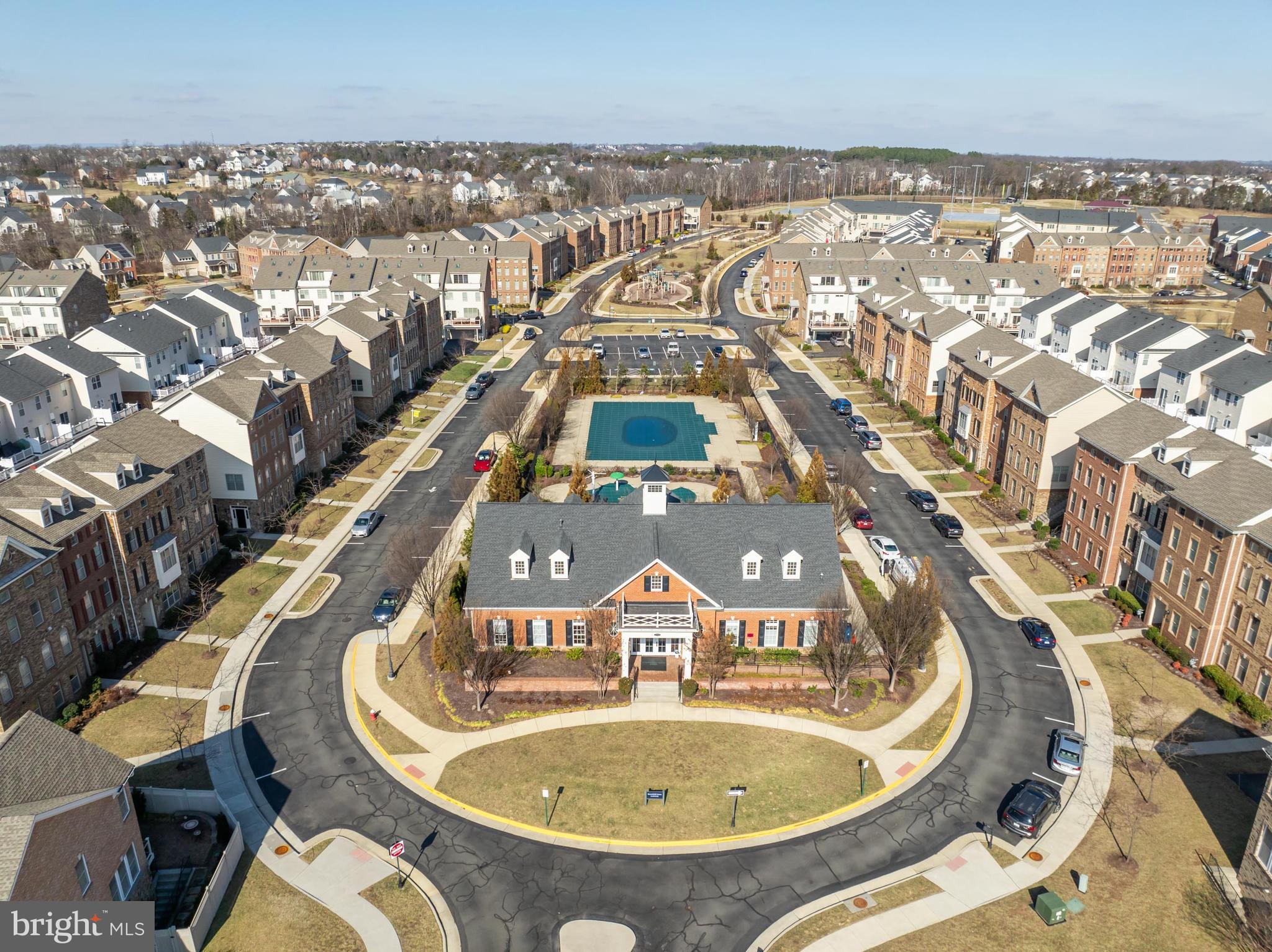 22501 Norwalk Sq