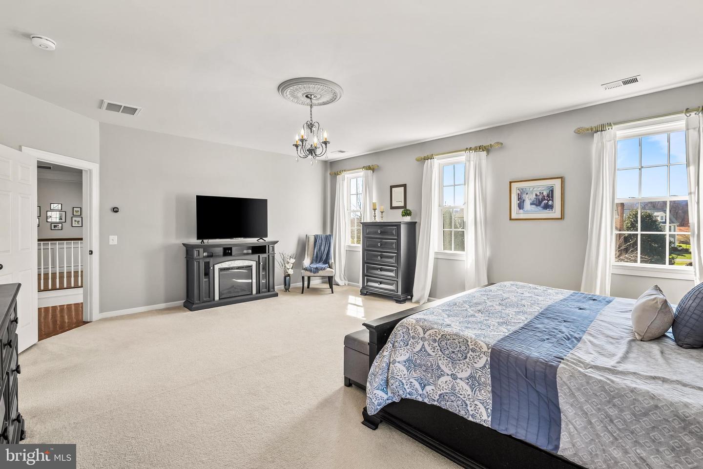 13222 Greenstaff Ln