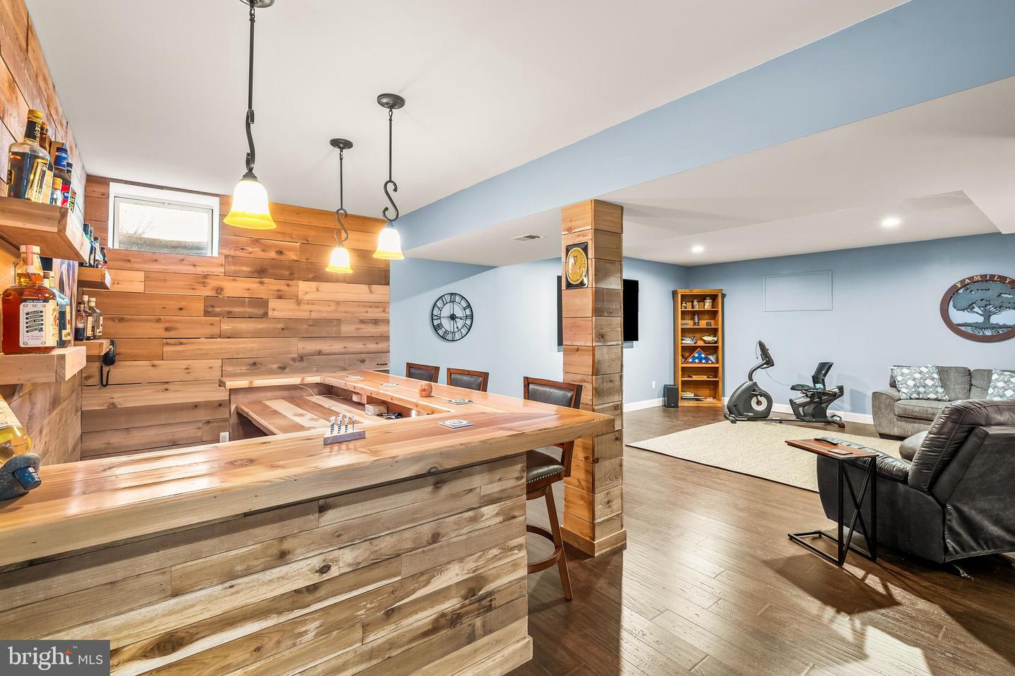 13222 Greenstaff Ln