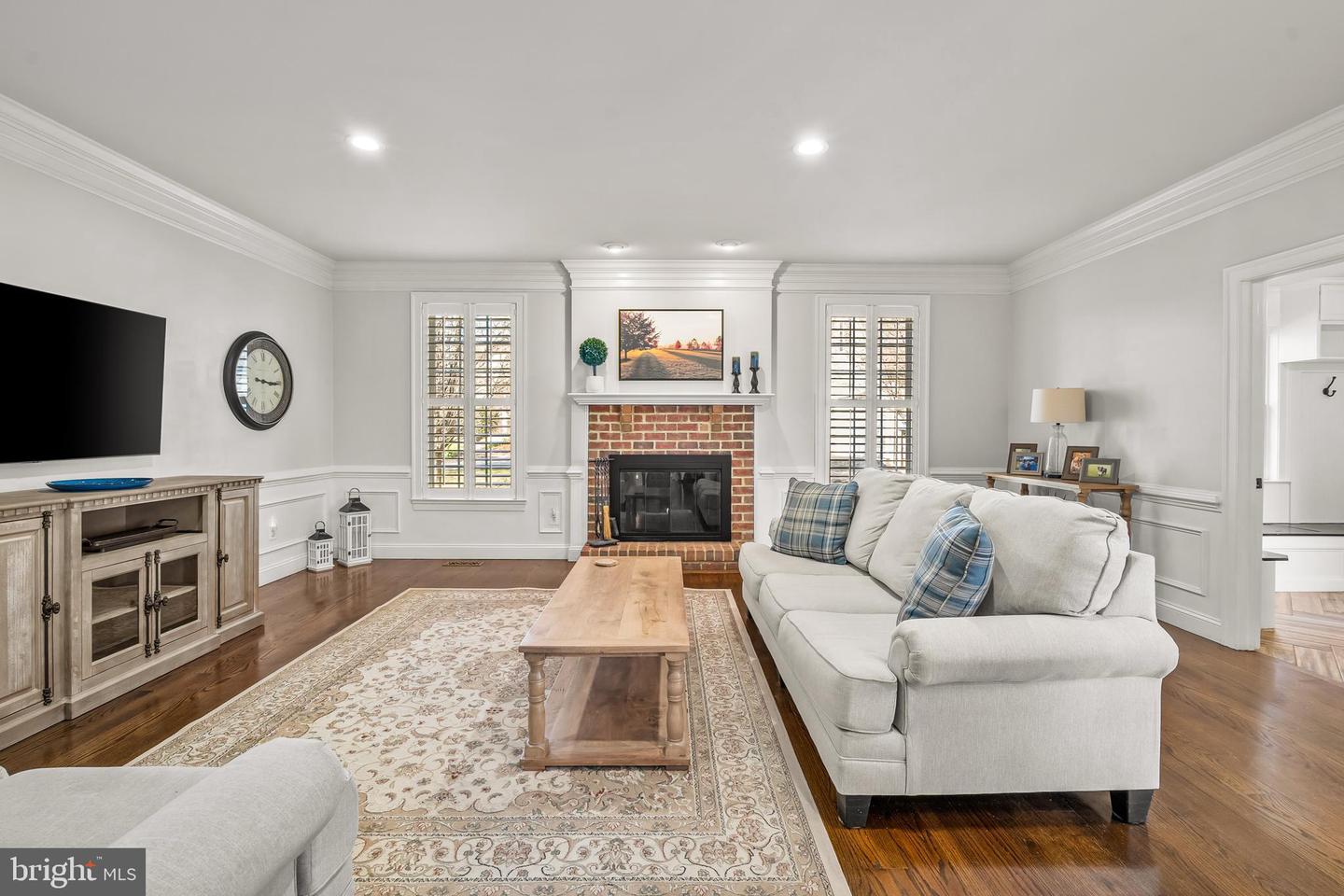 13222 Greenstaff Ln