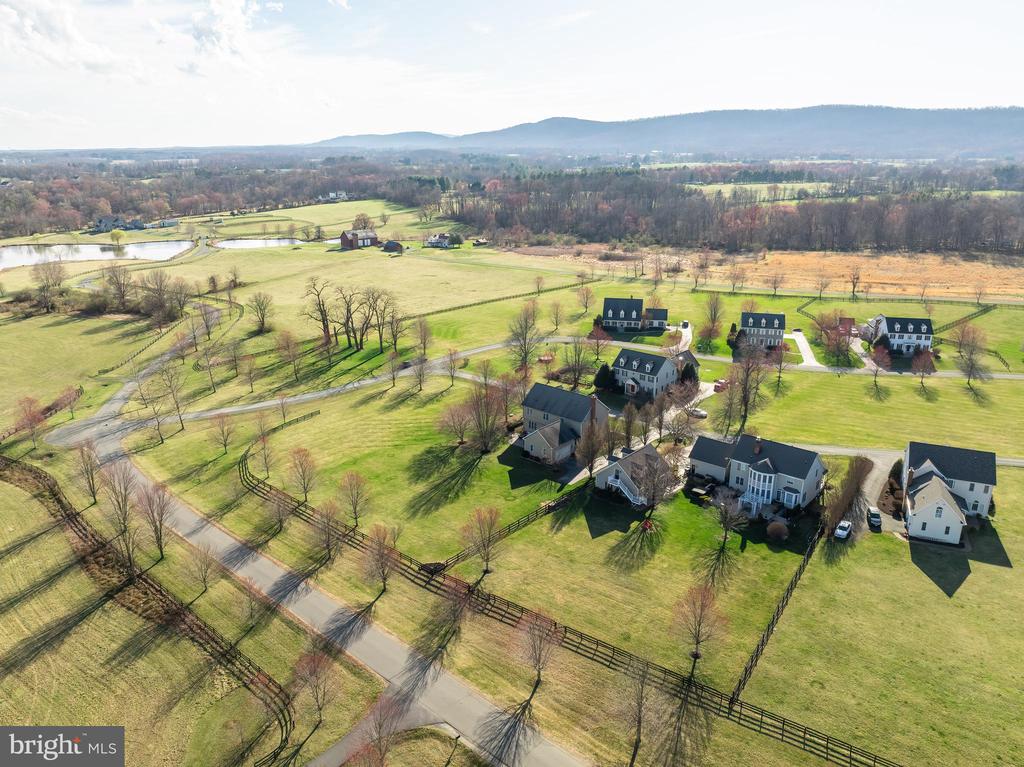 13222 Greenstaff Ln