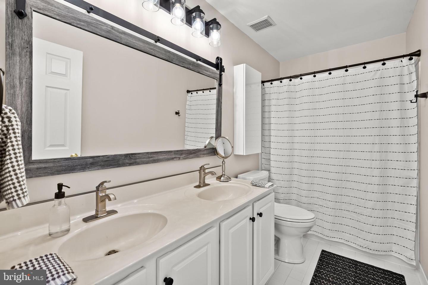 38172 Stone Eden Dr