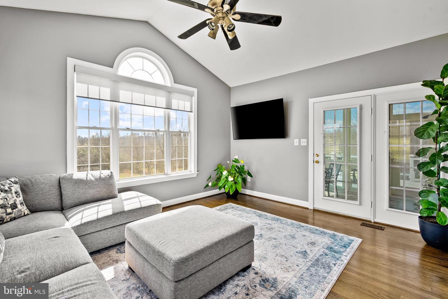 38172 Stone Eden Dr