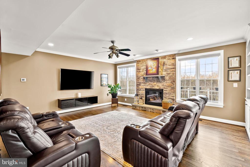 38172 Stone Eden Dr
