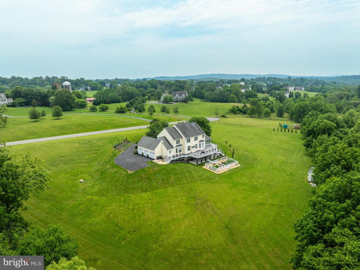 38172 Stone Eden Dr