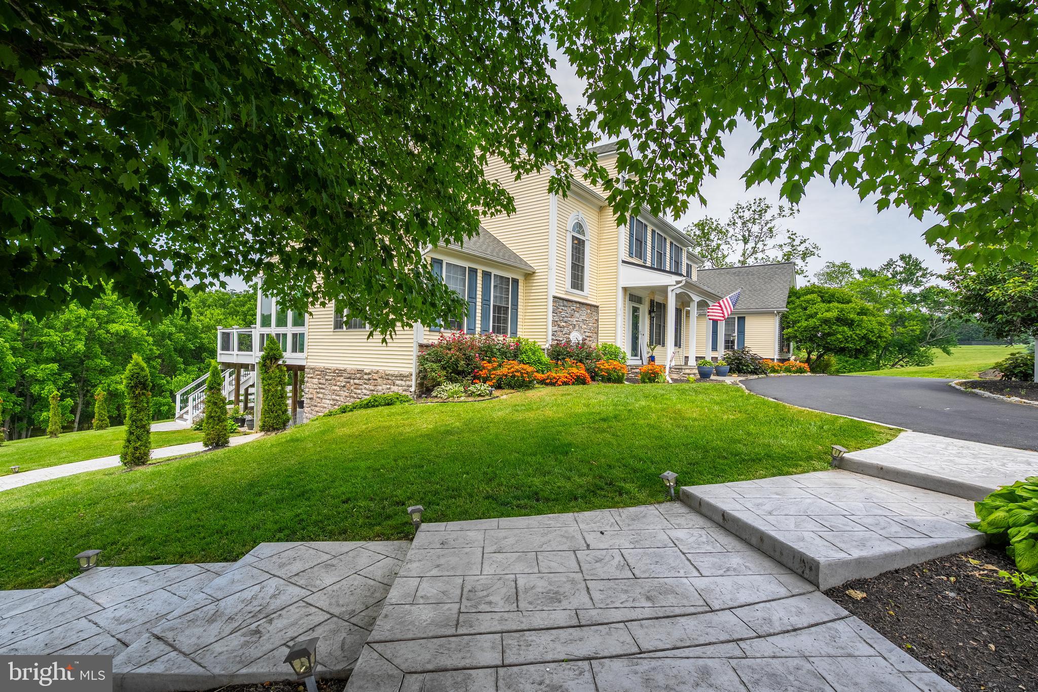 38172 Stone Eden Dr
