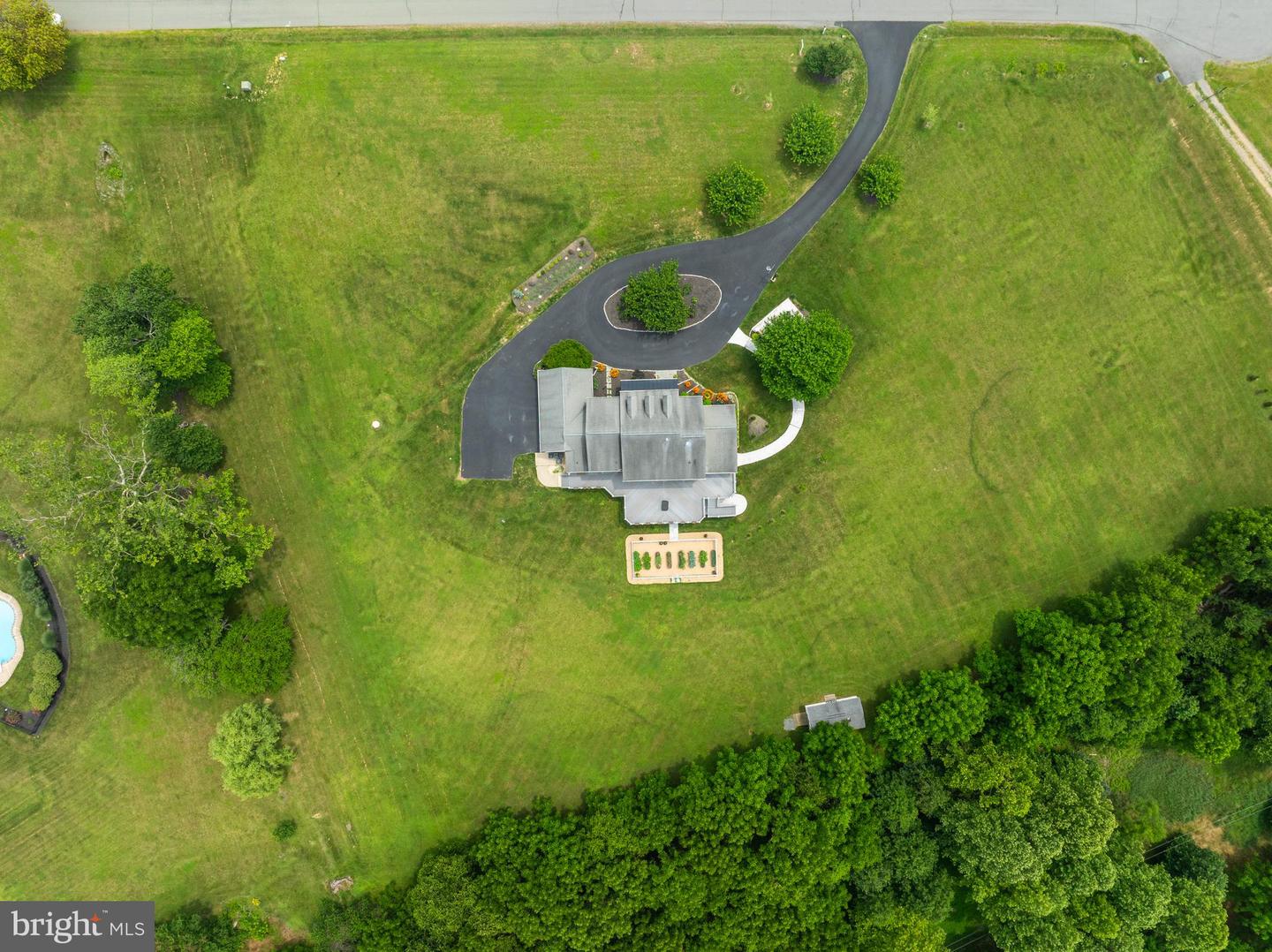 38172 Stone Eden Dr