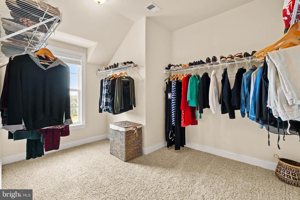 18518 Wild Raspberry Dr