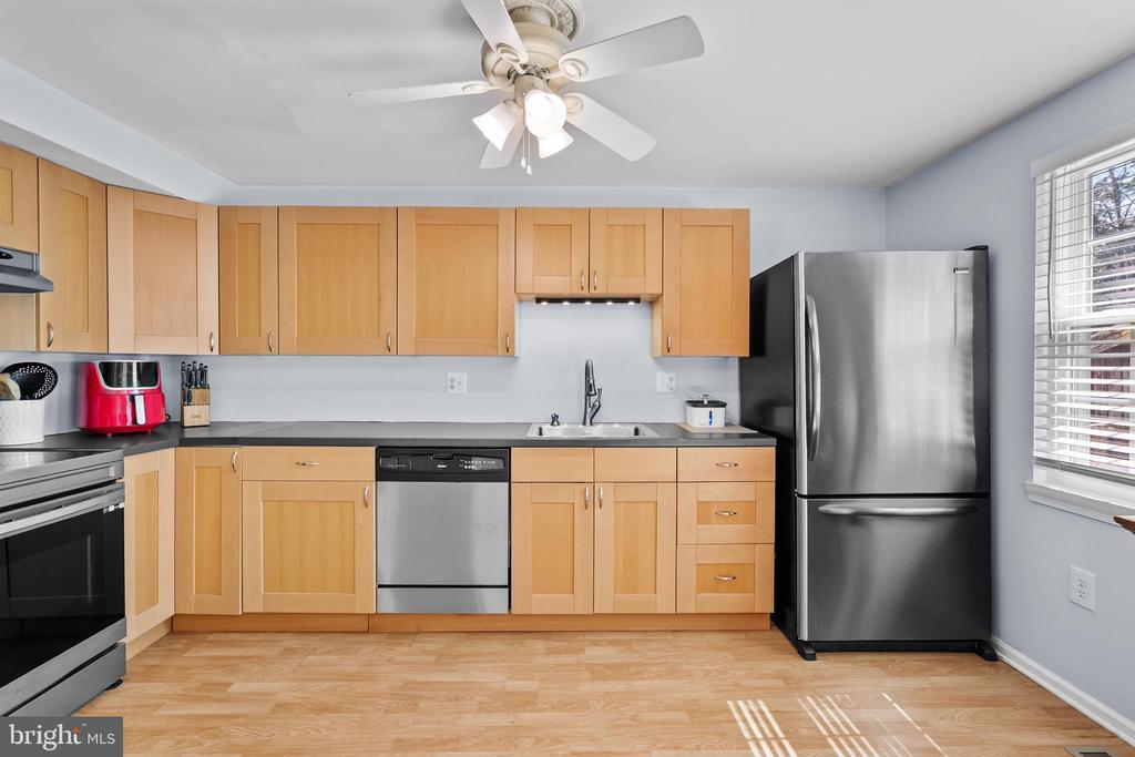 23 Alden Ct