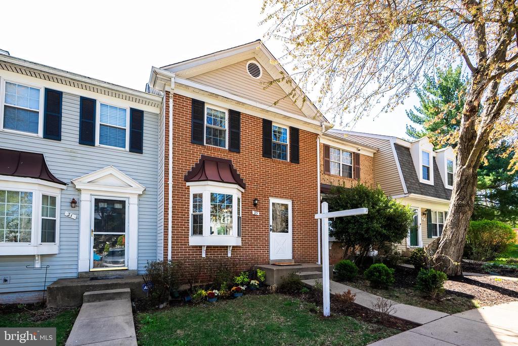 23 Alden Ct