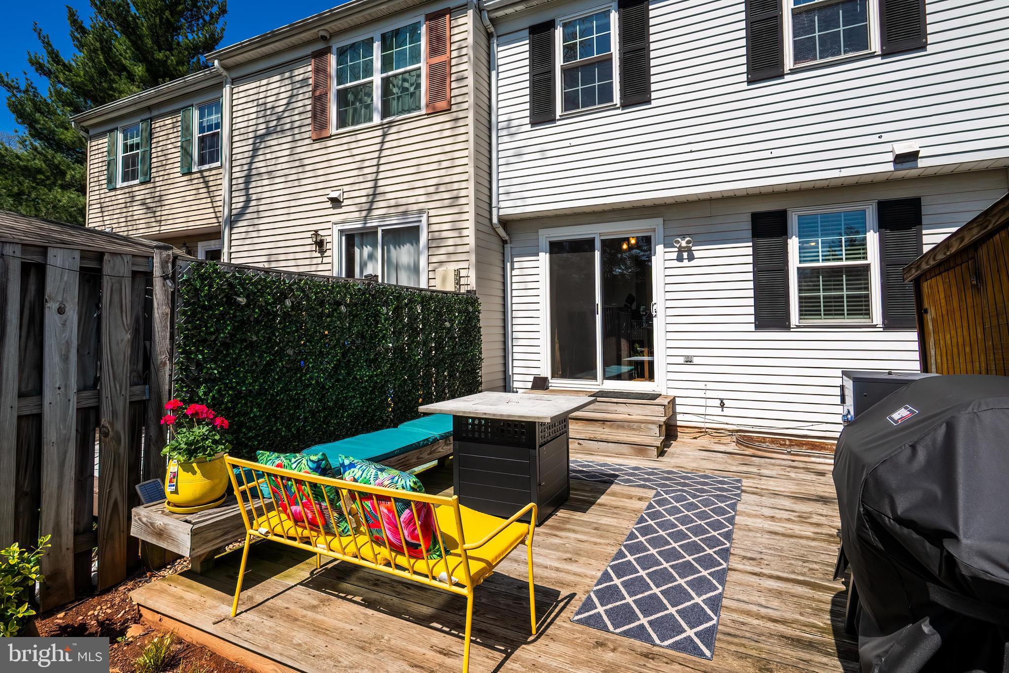 23 Alden Ct