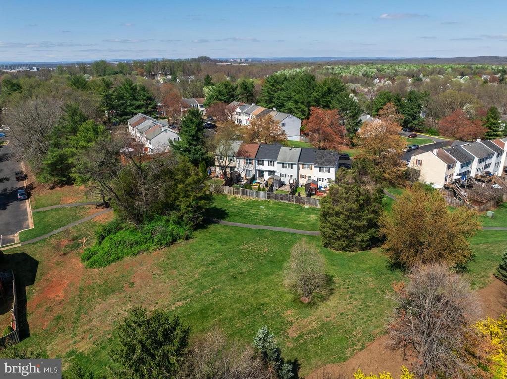 23 Alden Ct