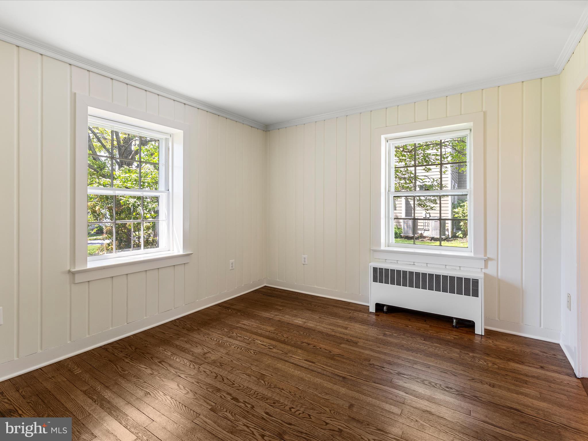 210 S 32nd St