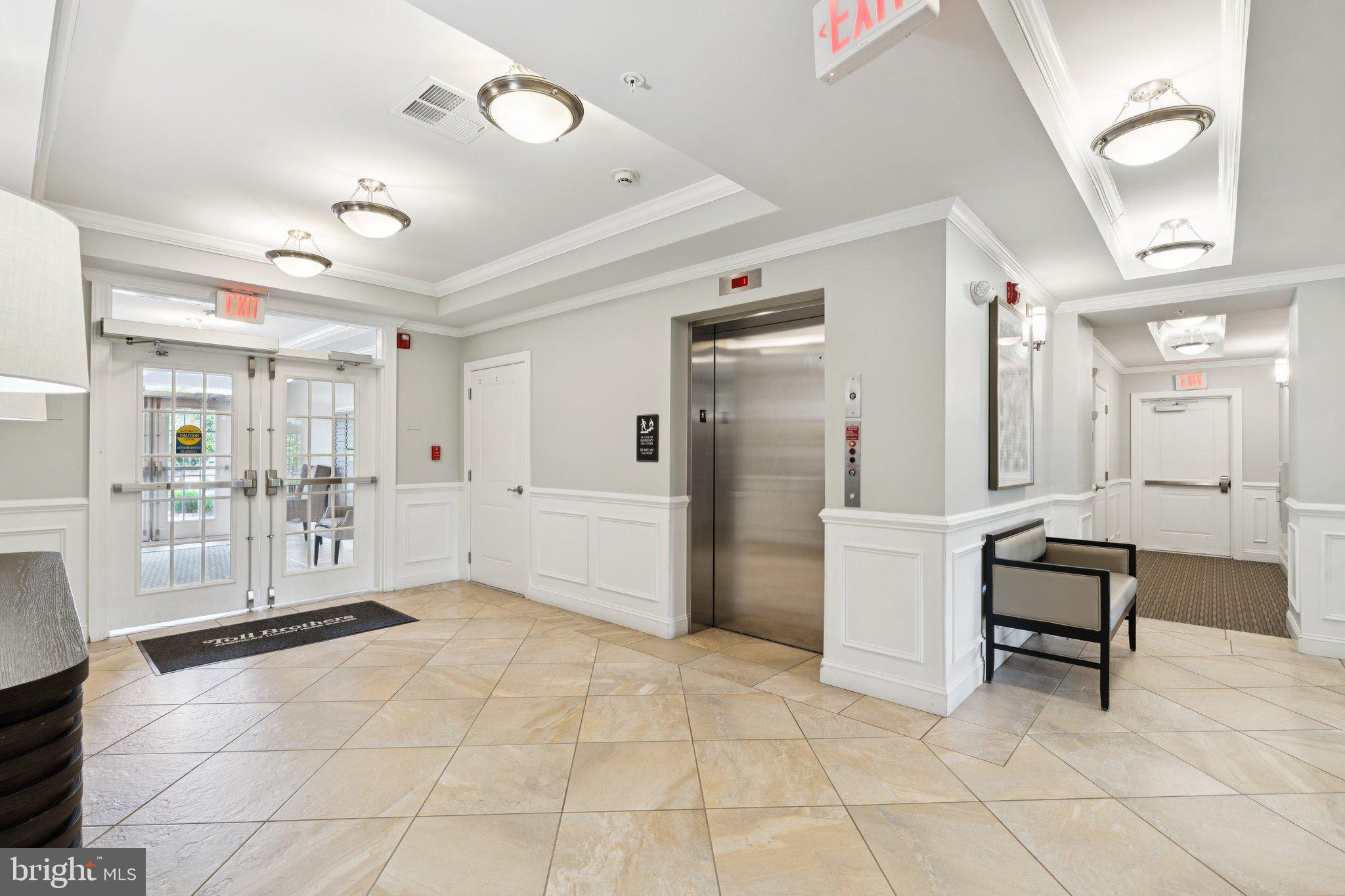 44589 York Crest Ter #200