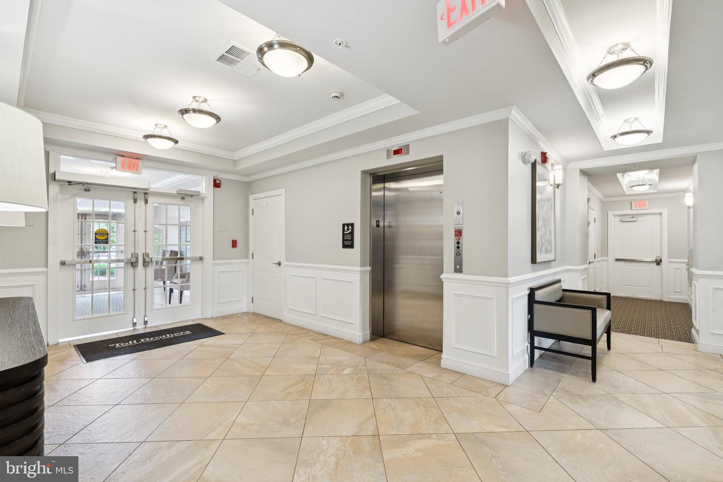 44589 York Crest Ter #200