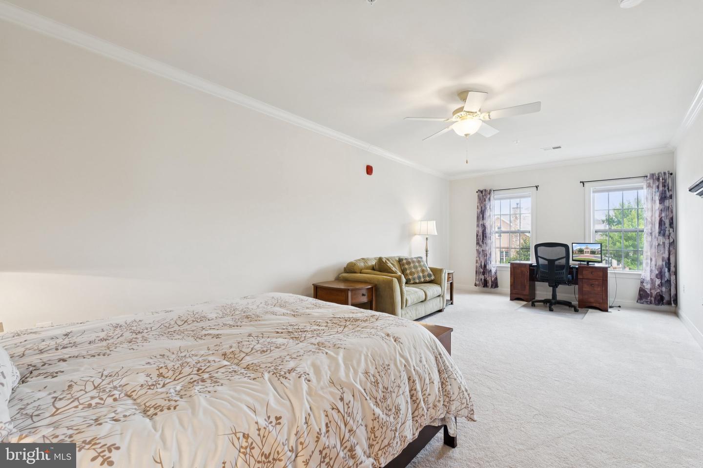 44589 York Crest Ter #200