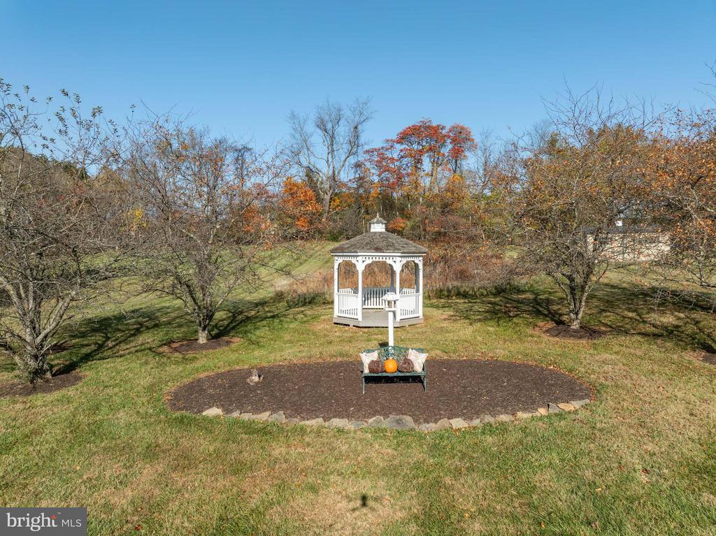 39854 CANTERFIELD COURT