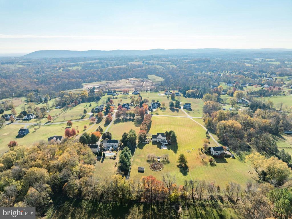 39854 CANTERFIELD COURT
