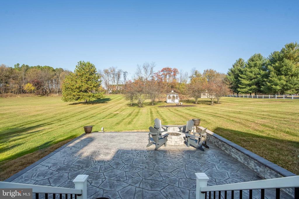 39854 CANTERFIELD COURT