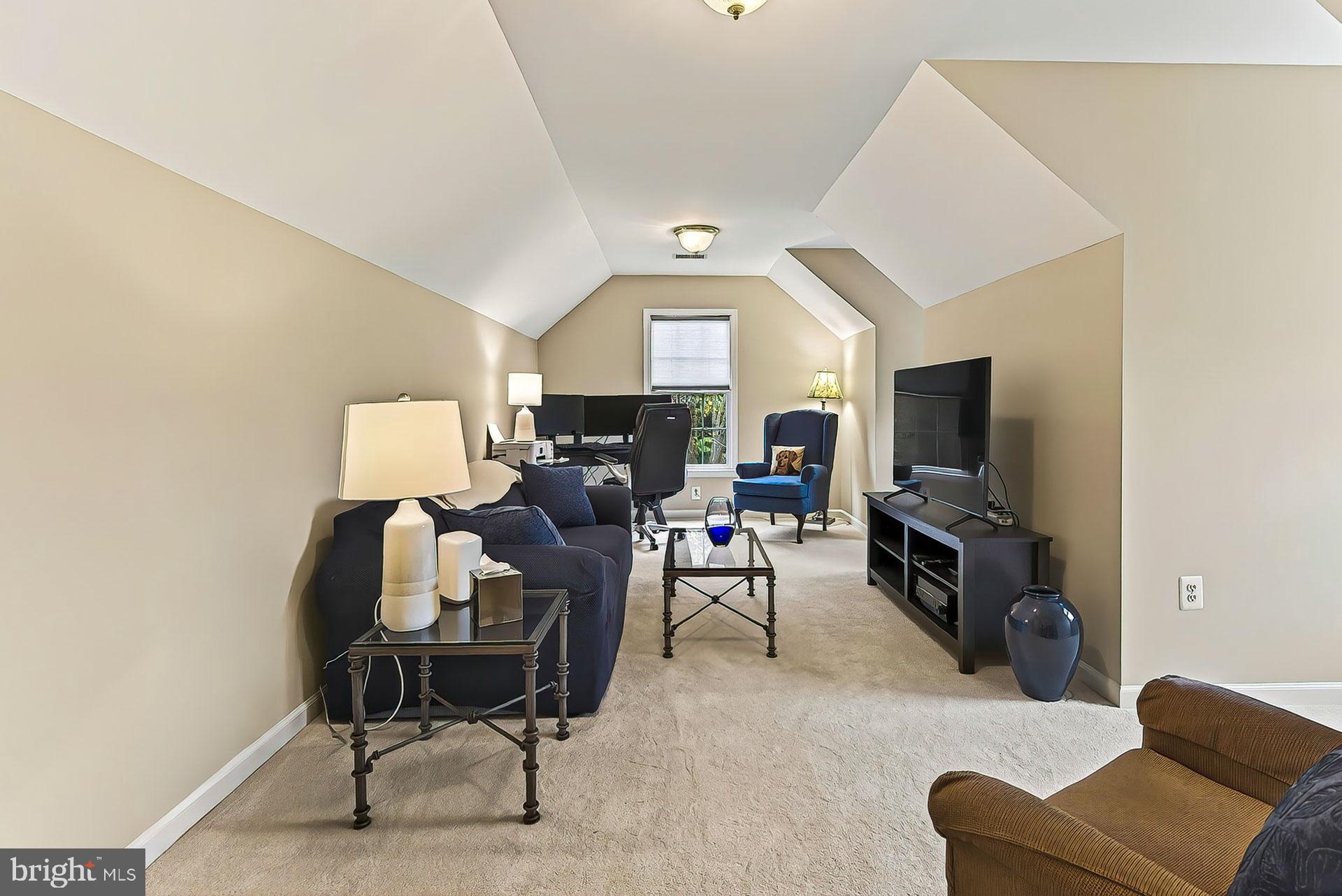 39854 CANTERFIELD COURT