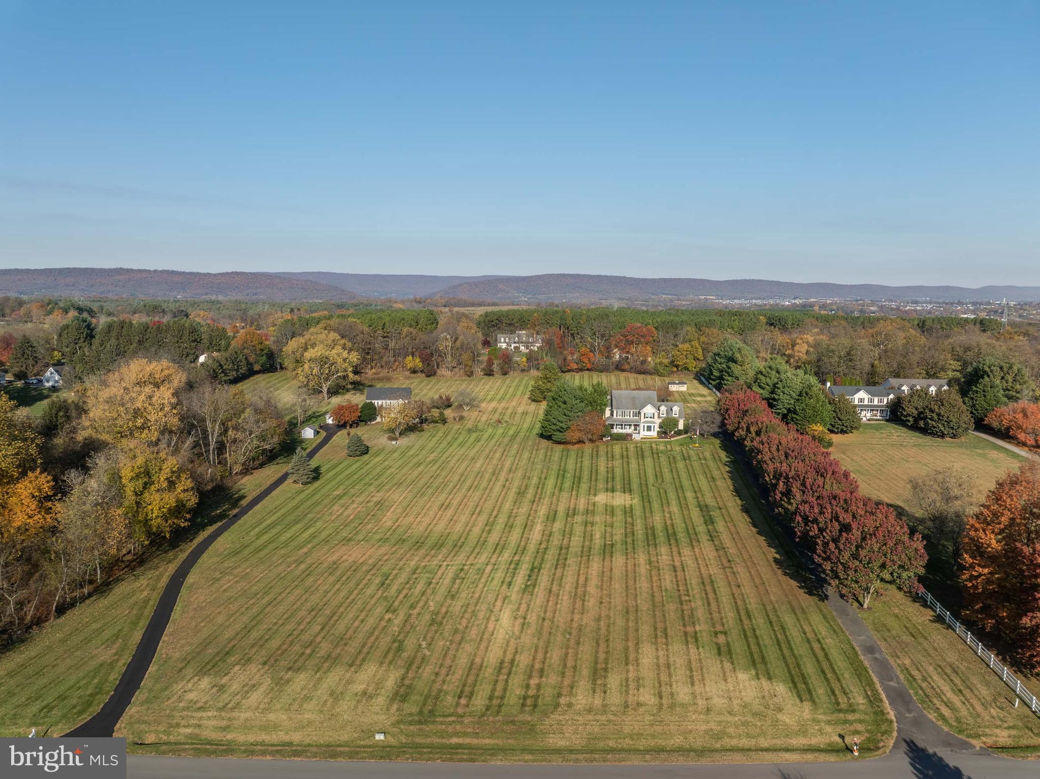 39854 CANTERFIELD COURT