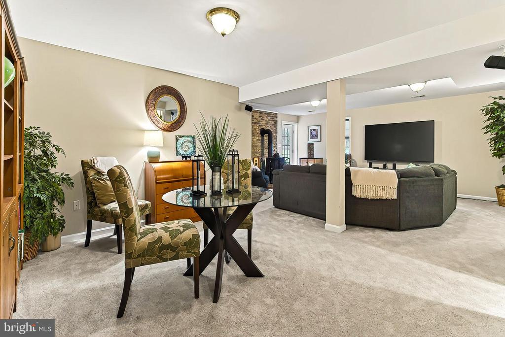 39854 CANTERFIELD COURT