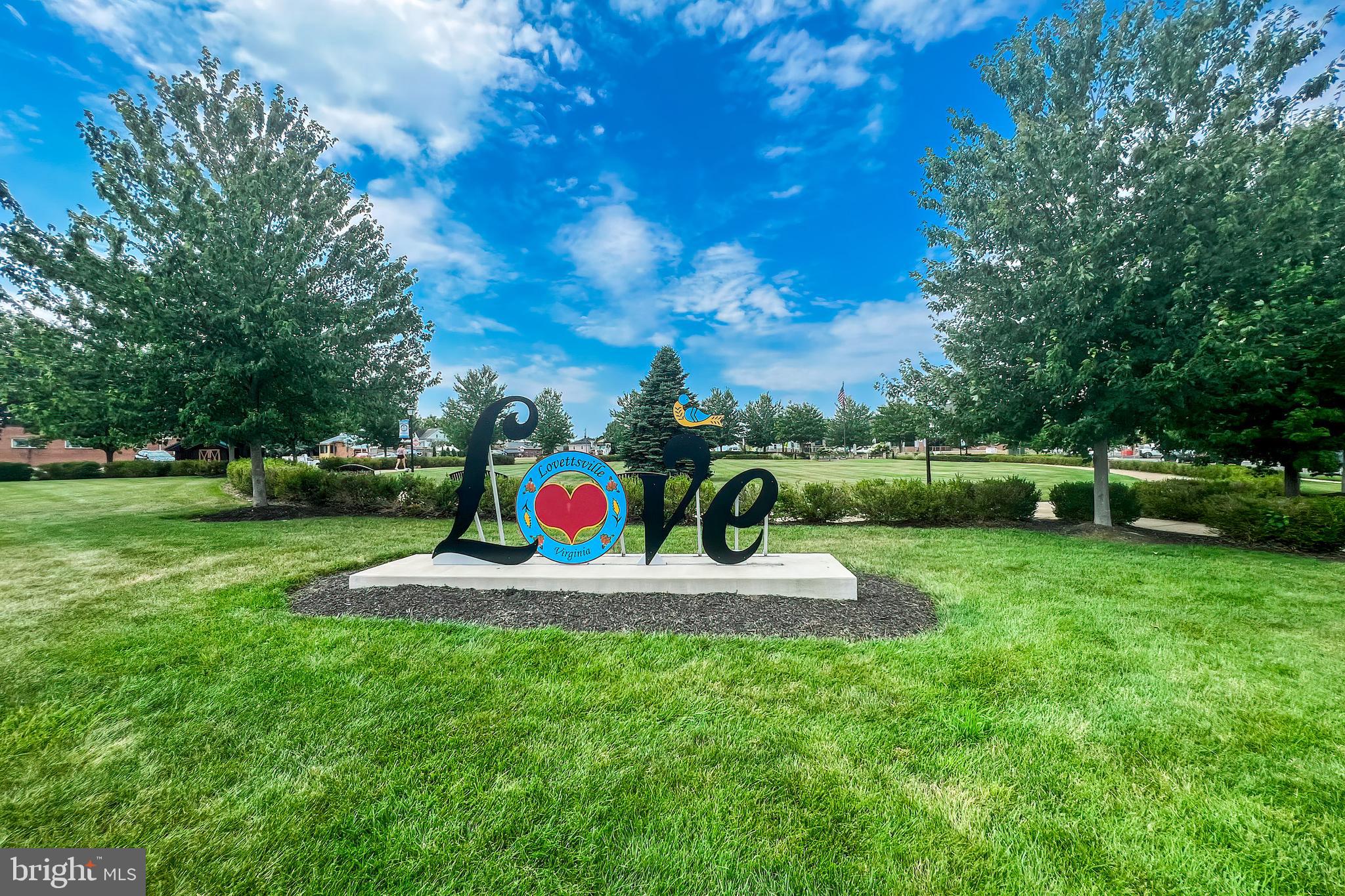 39854 CANTERFIELD COURT