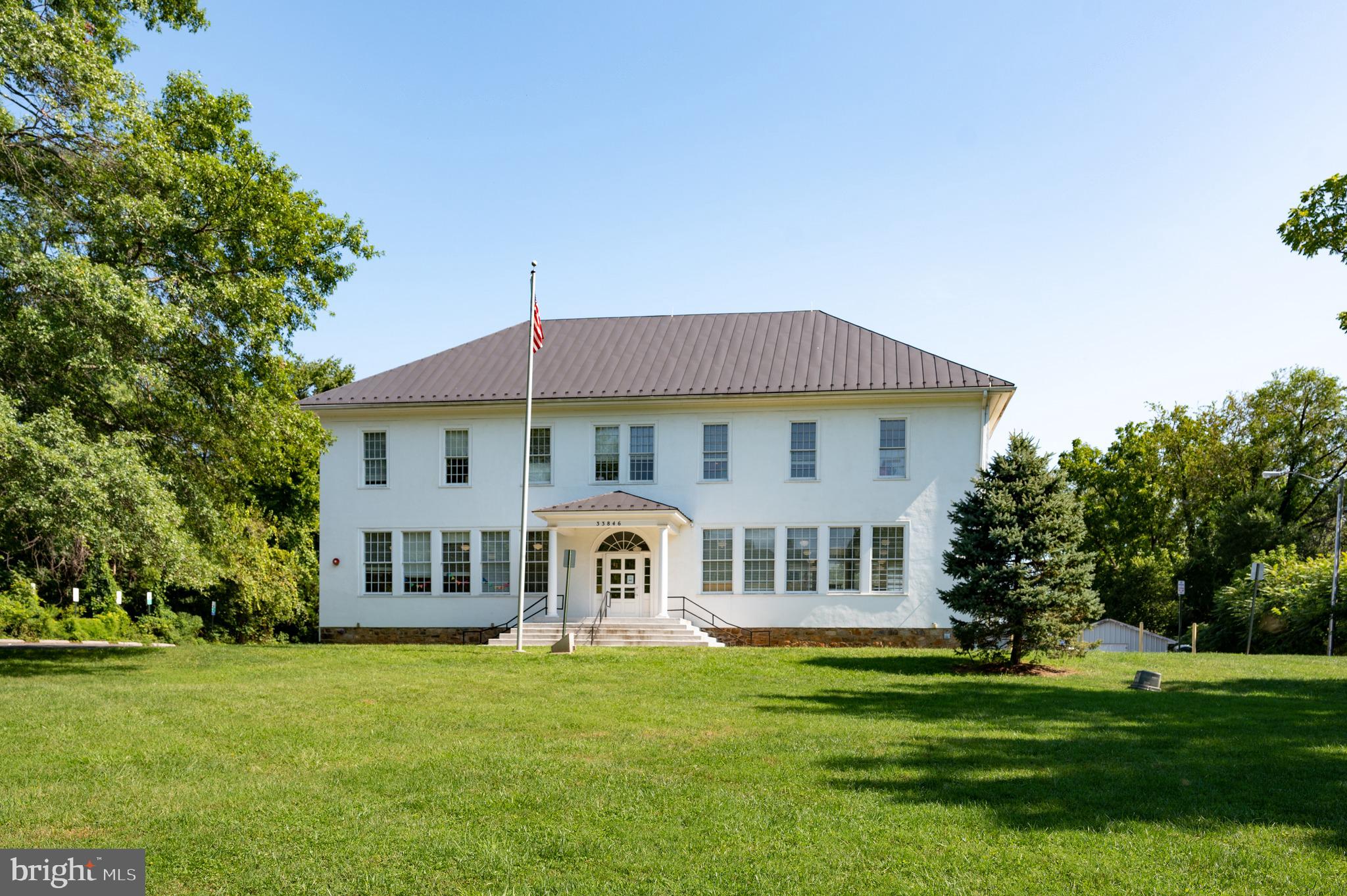 18222 WHITEHALL FARM LANE