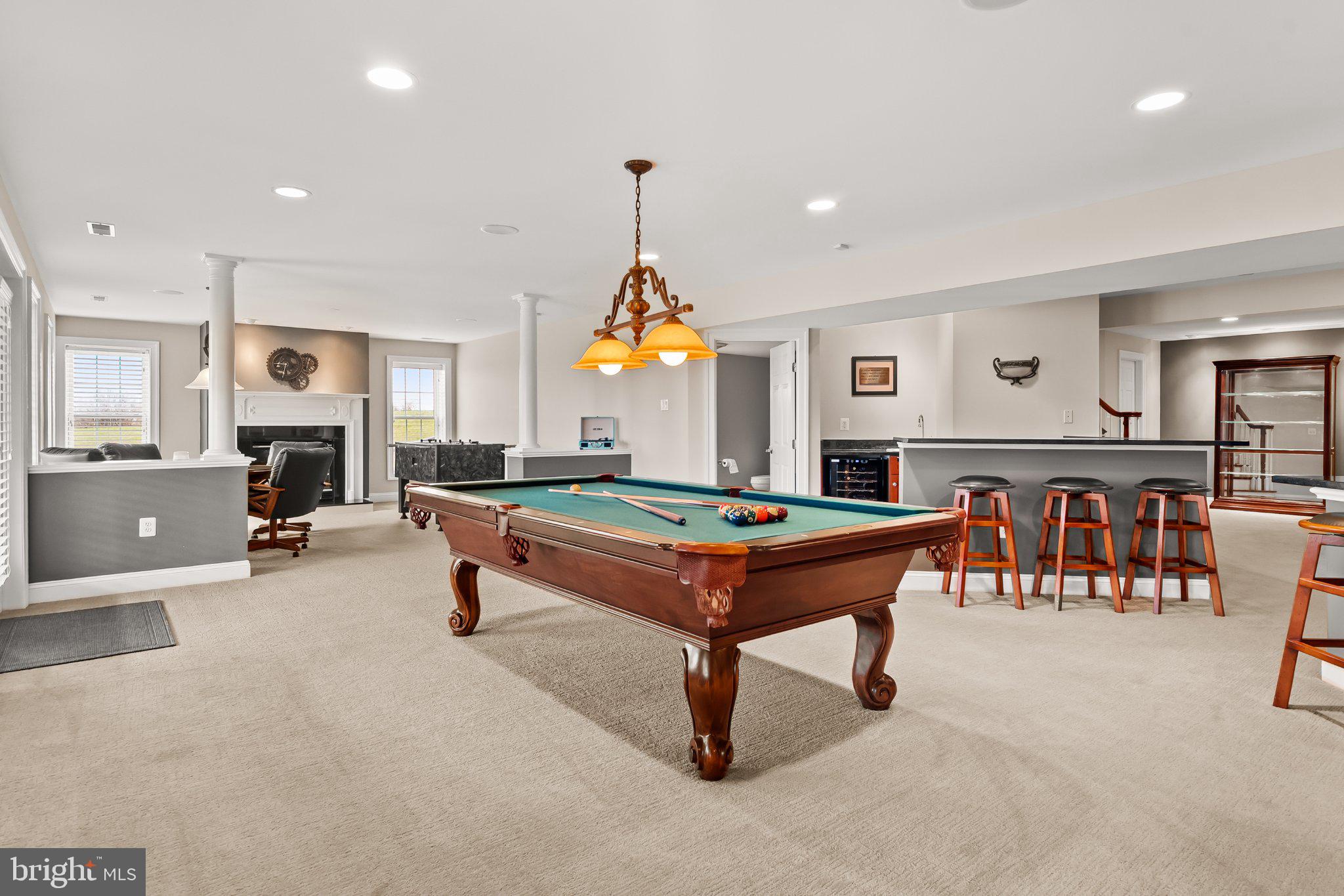 18222 WHITEHALL FARM LANE