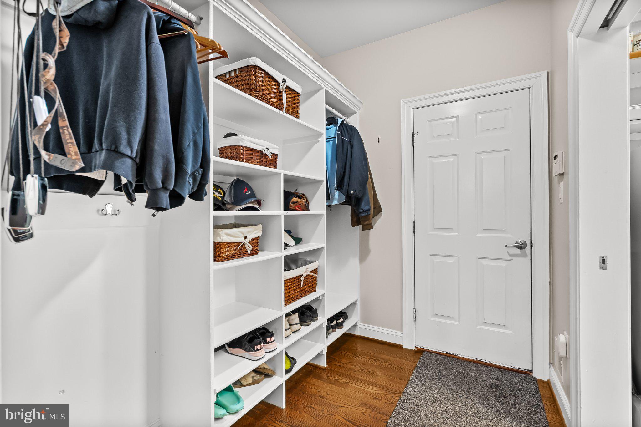 18222 WHITEHALL FARM LANE