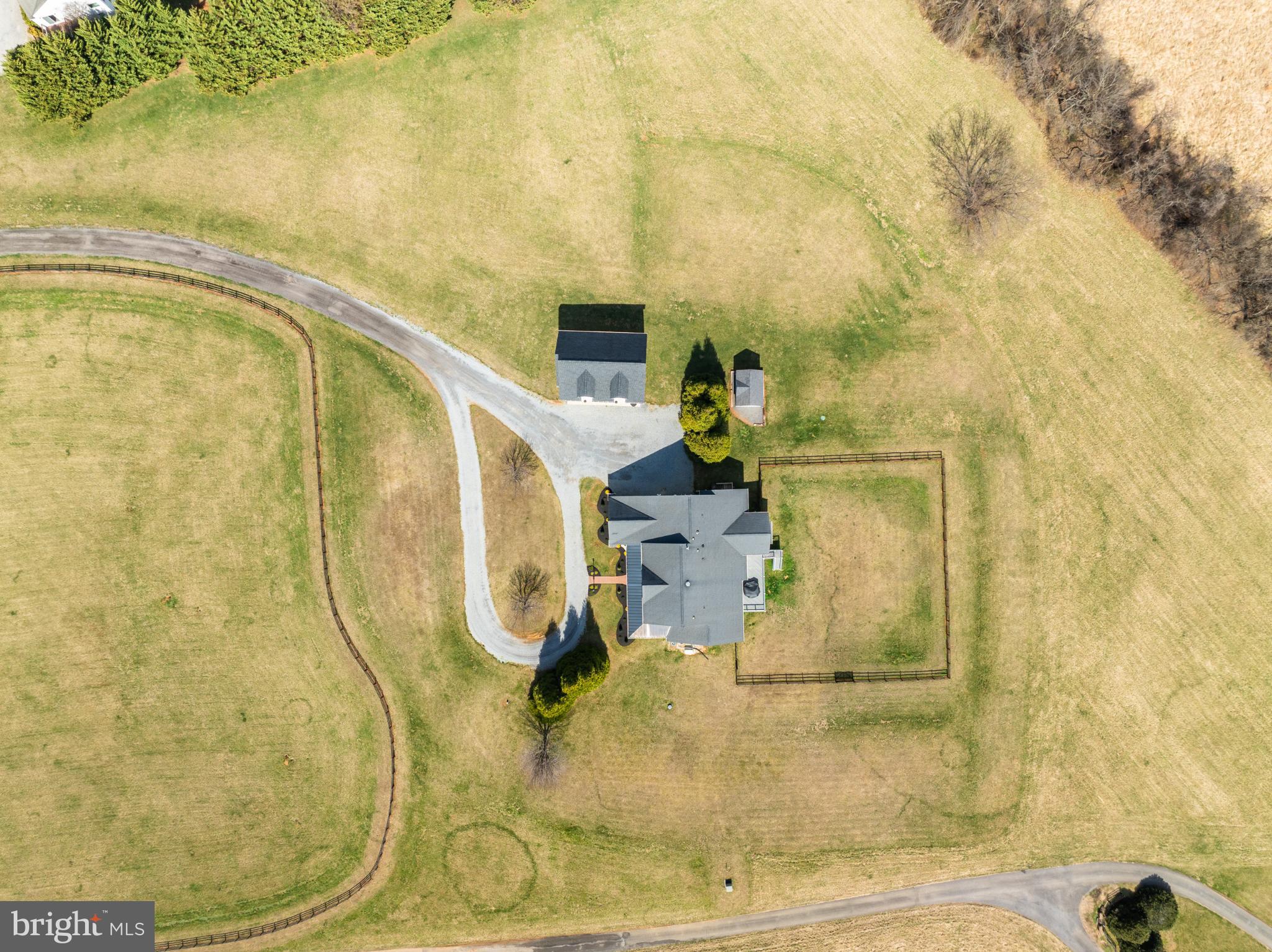 18222 WHITEHALL FARM LANE