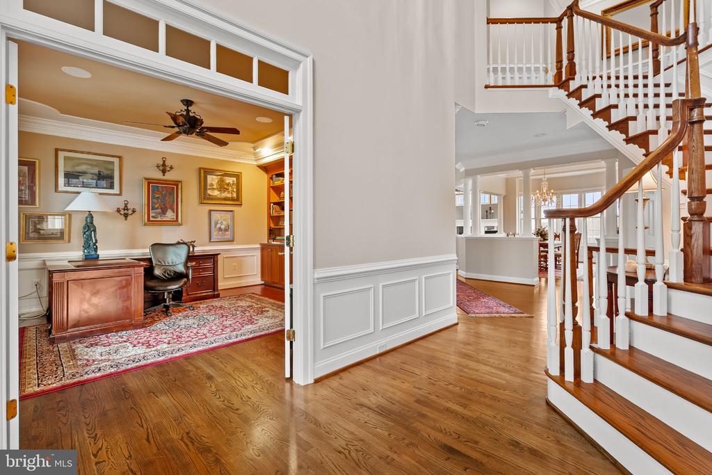 18222 WHITEHALL FARM LANE