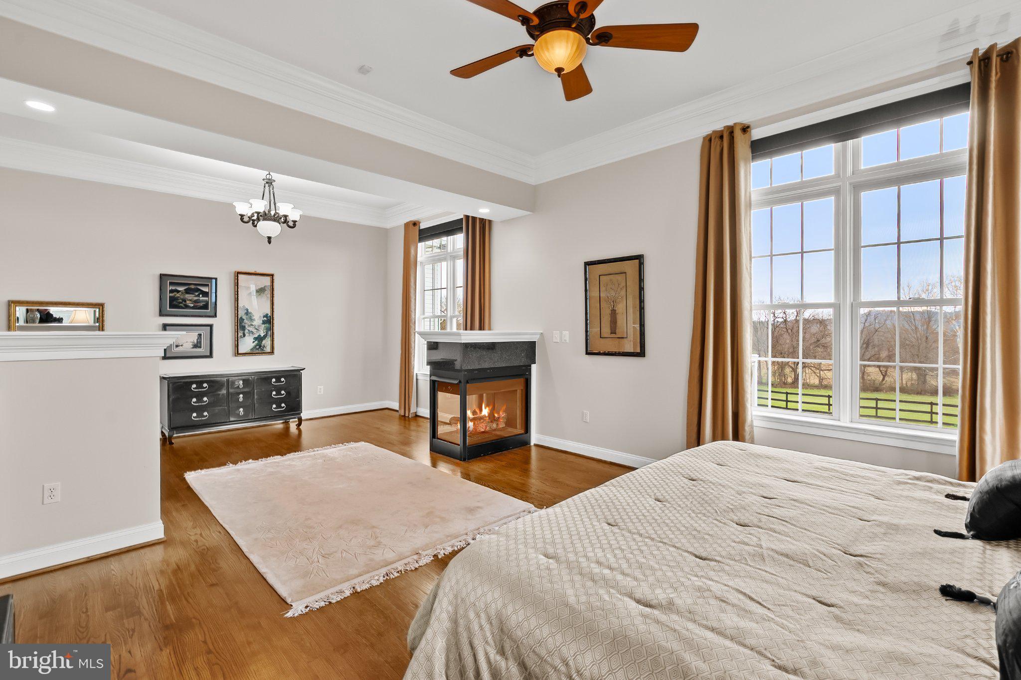 18222 WHITEHALL FARM LANE