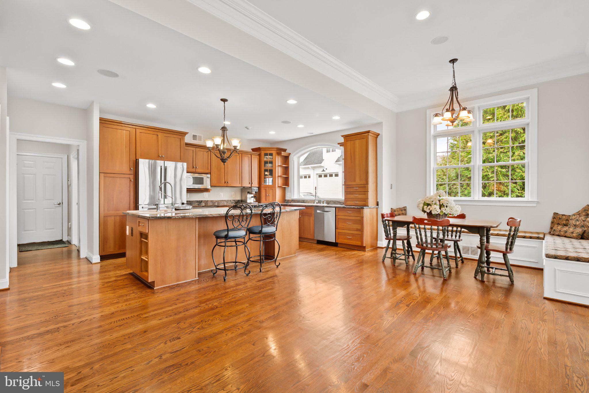 18222 WHITEHALL FARM LANE