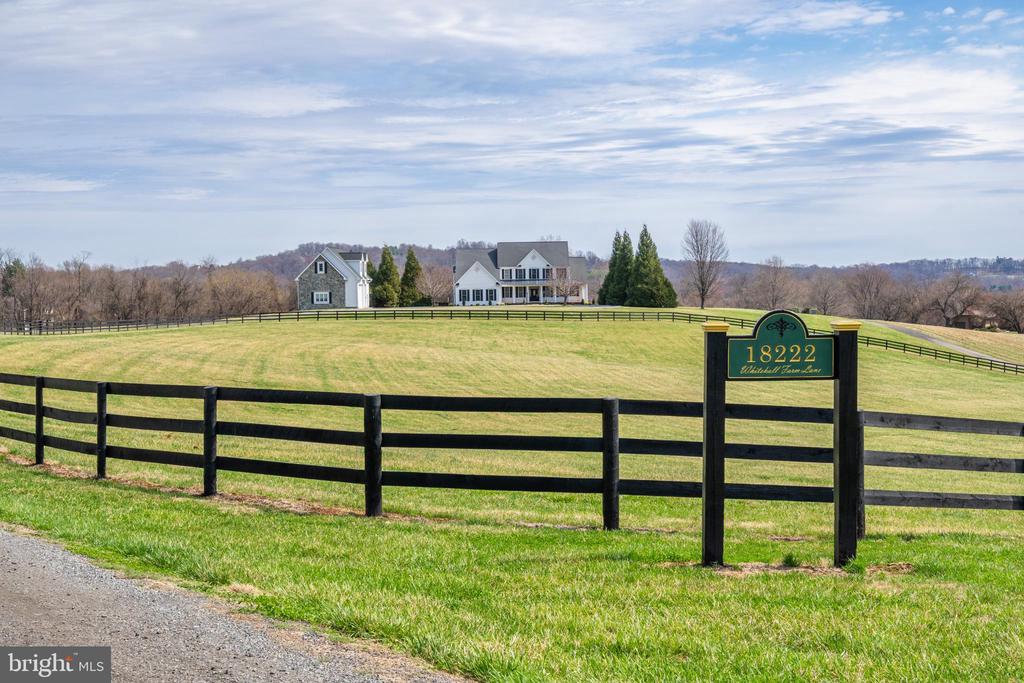 18222 WHITEHALL FARM LANE