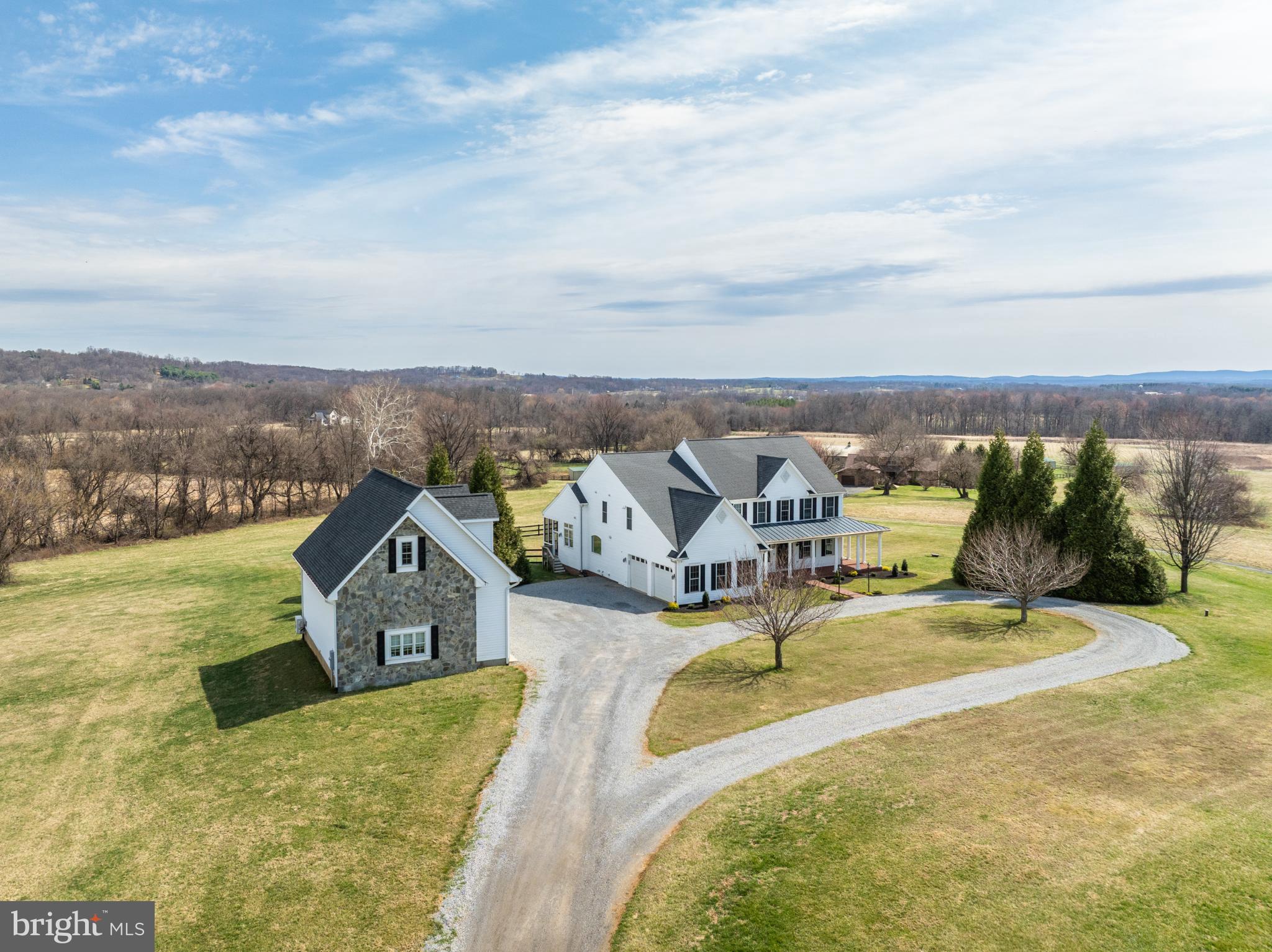 18222 WHITEHALL FARM LANE