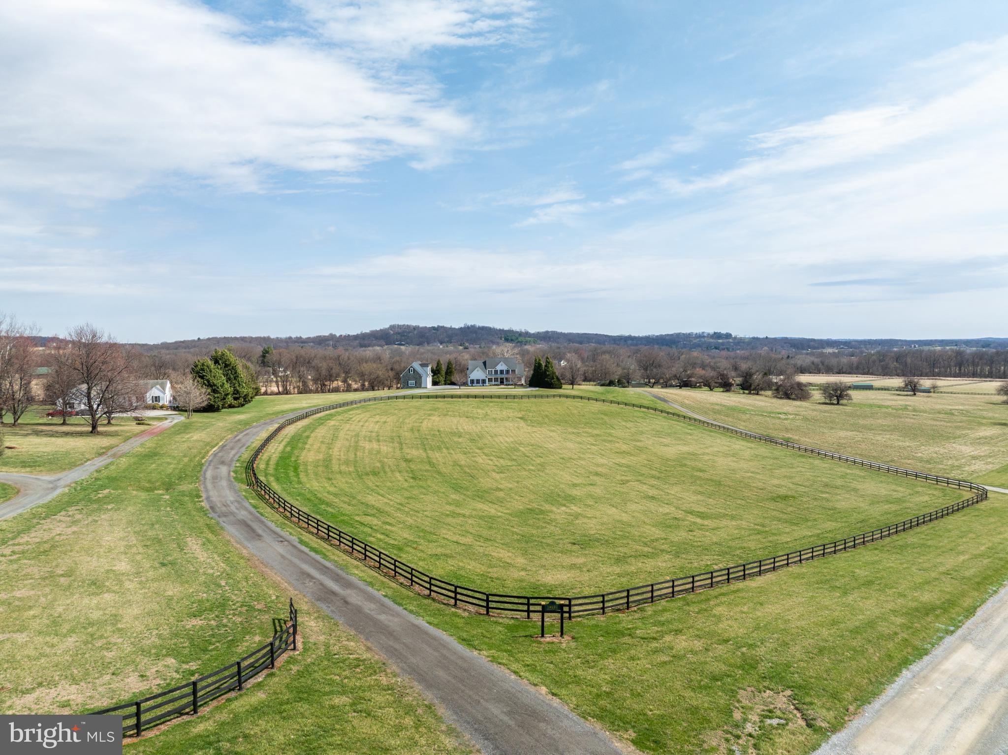 18222 WHITEHALL FARM LANE