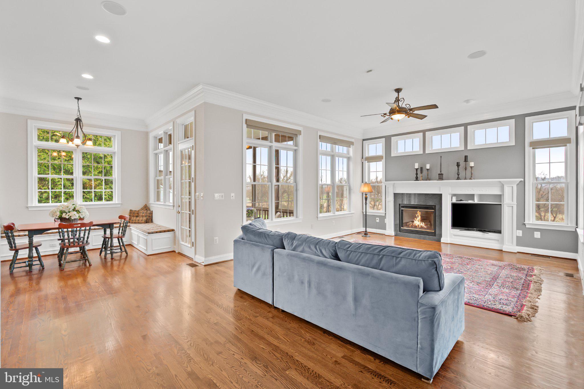 18222 WHITEHALL FARM LANE